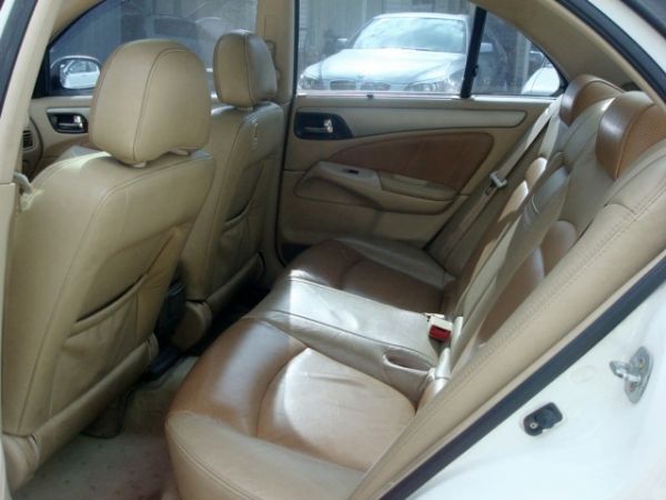 日產 M1 04年 1.8白 照片7