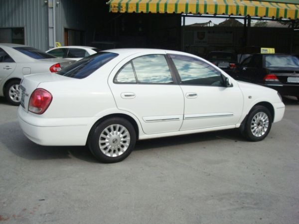 日產 M1 04年 1.8白 照片8