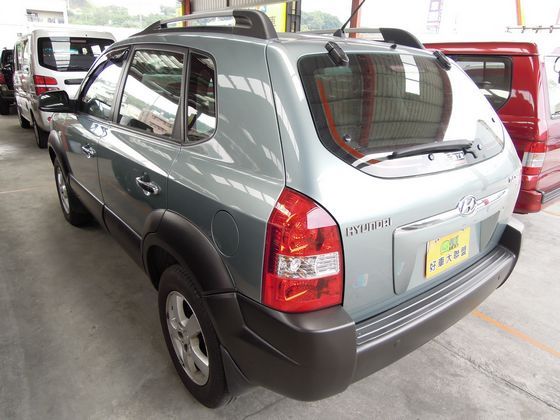 Hyundai 現代 Tucson汽油 照片10