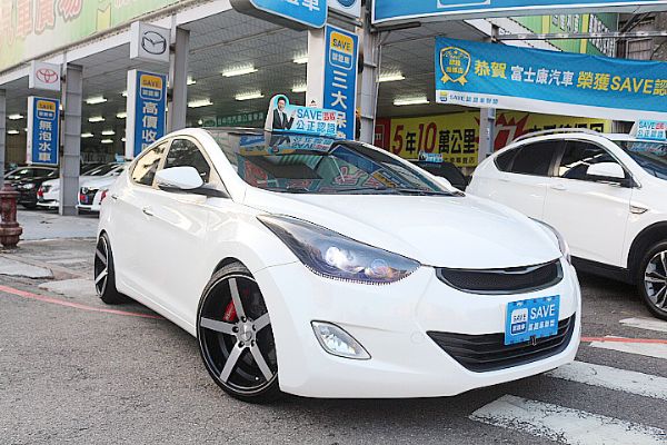 品皇 2013年 現代 Elantra  照片2