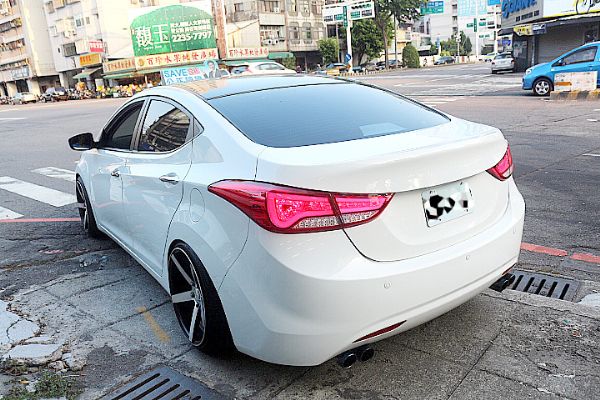 品皇 2013年 現代 Elantra  照片4