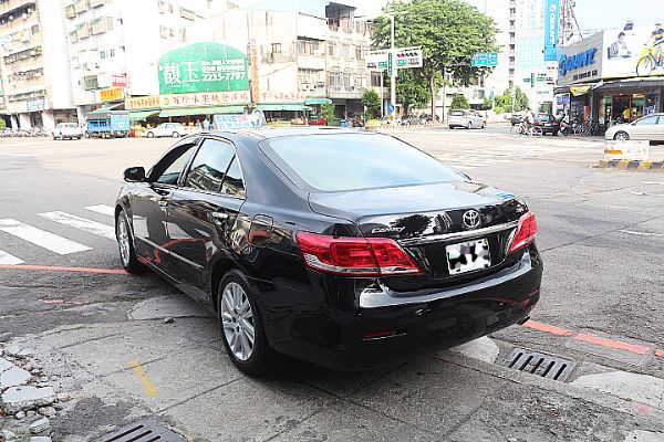 品皇 2010年 豐田 Camry  照片4