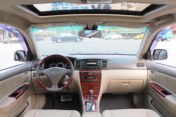 品皇 04年 豐田 Altis 1.8 照片5