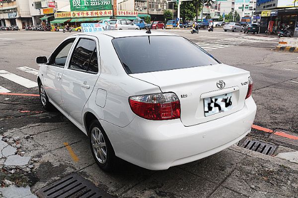 品皇 2010年 豐田 Vios 1.5 照片4