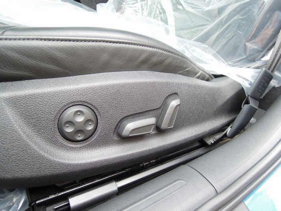Audi 奧迪A4 2.0T Avant 照片8