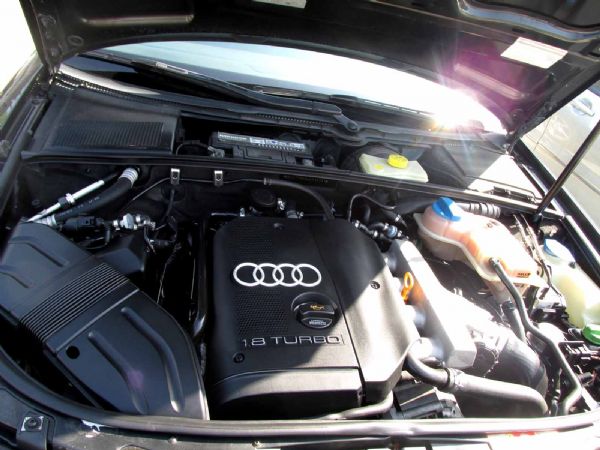 2004 Audi 奧迪 A4 黑 照片8