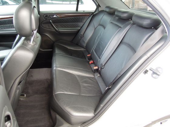 Benz 賓士 C-Class C 24 照片4