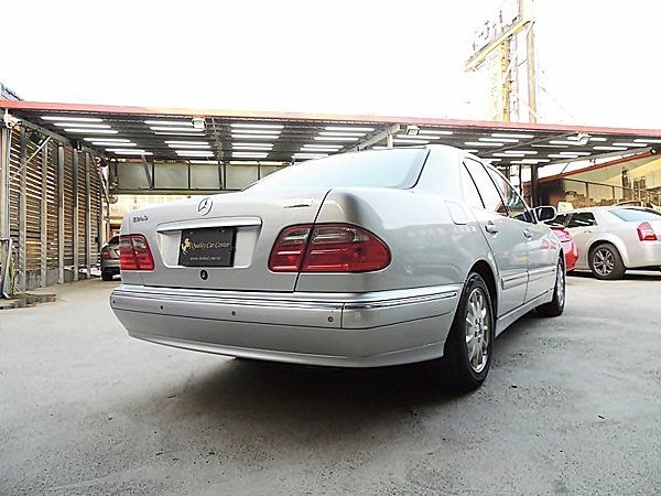 E240 2.6 小改款 照片2