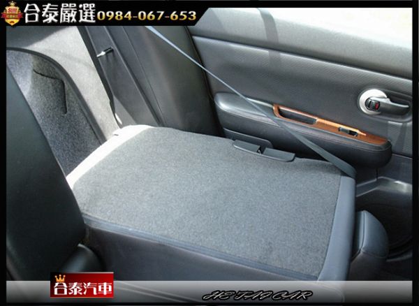 2006年 Nissan Tiida 銀 照片6