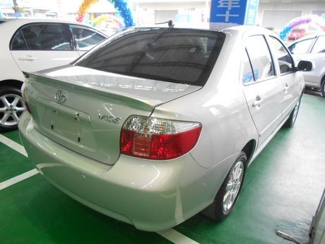 Toyota豐田 Vios  照片10
