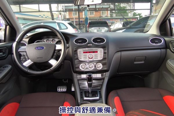 FORD FOCUS 照片2