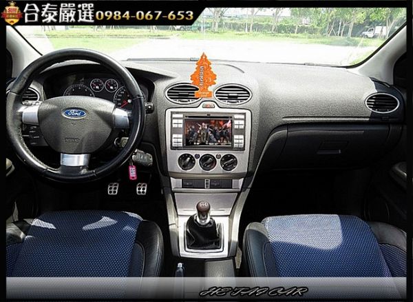 2005 Ford Focus 黑色  照片6