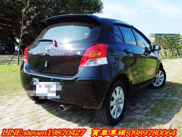 省油五門掀背小車 YARIS 照片3