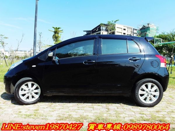 省油五門掀背小車 YARIS 照片4