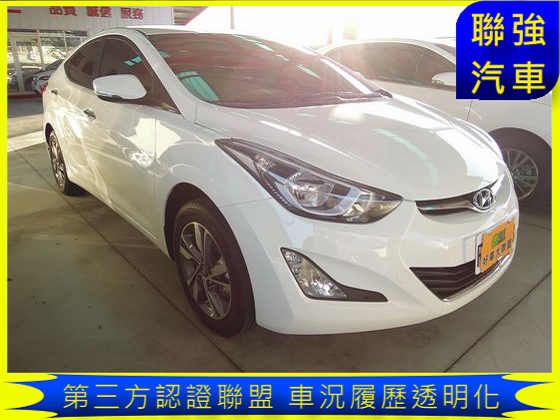 Hyundai 現代 Elantra 照片1