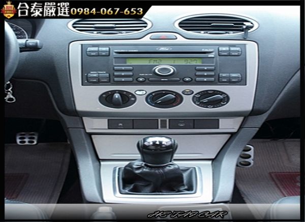 2007年 Ford Focus 灰色  照片9