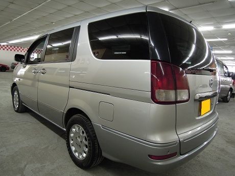 Nissan 日產 Serena QRV 照片10