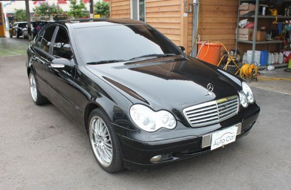 BENZ C200K 2.0 黑色 小改 照片9