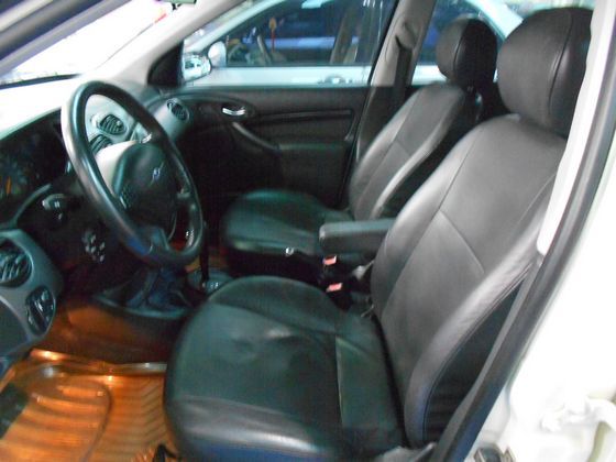 Ford 福特 Focus 2.0  照片3