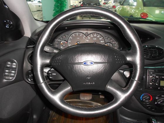 Ford 福特 Focus 2.0  照片5