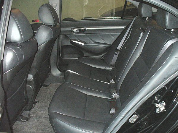 Honda本田CIVIC 8代 1.8 照片4