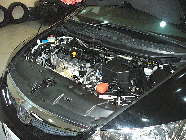 Honda本田CIVIC 8代 1.8 照片6