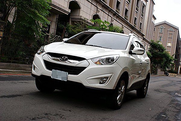 2012 IX35 2.0 純跑3萬多 照片1