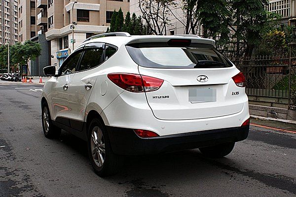 2012 IX35 2.0 純跑3萬多 照片2