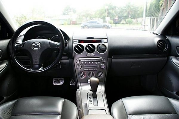 2003年 MAZDA 馬六 2.0  照片7