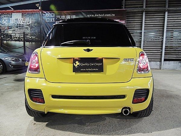 MINI COOPER JCW版 R56 照片2