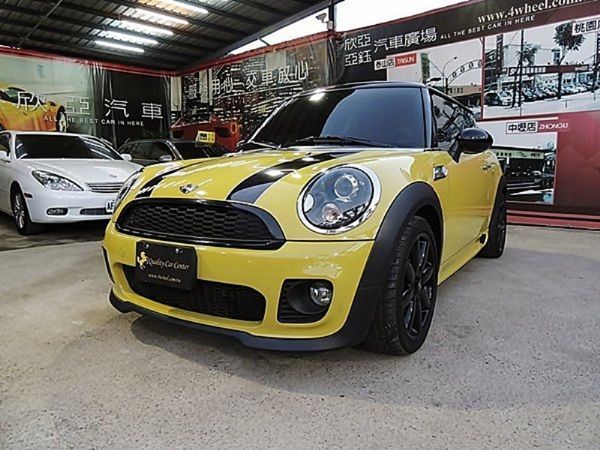 MINI COOPER JCW版 R56 照片3