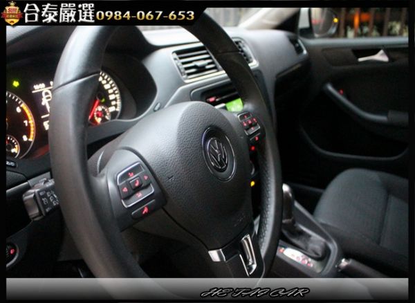  2012年 VW JETTA 白色  照片5