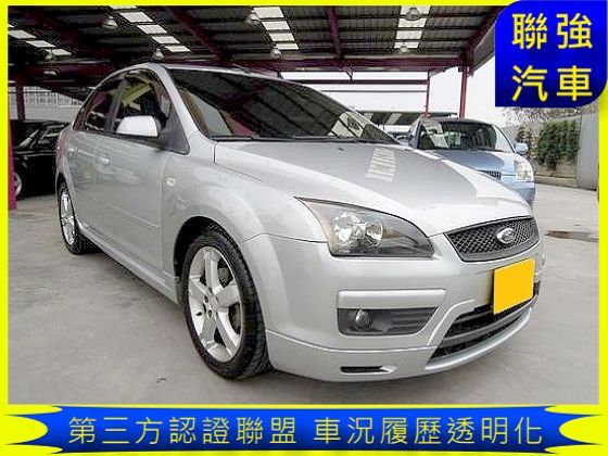 Ford 福特 Focus 1.8 照片1