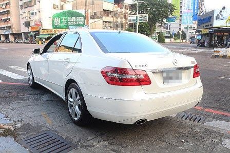 E300 富士康汽車  賓士 照片9