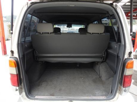 豐田 Hiace Solemio  照片9