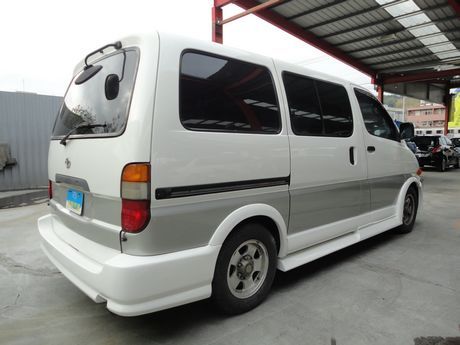 豐田 Hiace Solemio  照片10