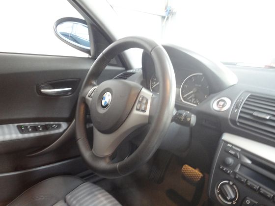 BMW 寶馬 1系列 120 d 照片3