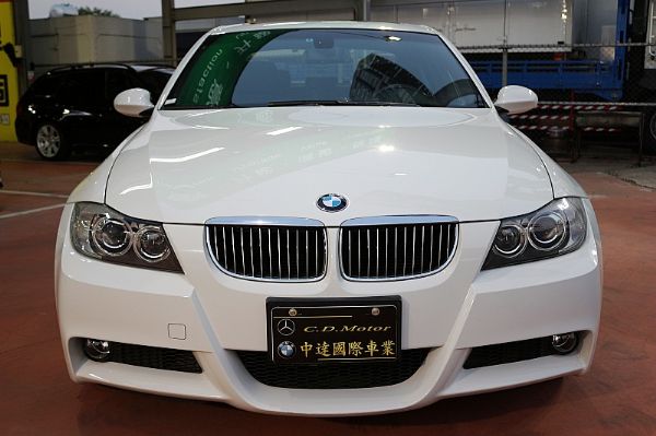 BMW 323I M-SPORT E90 照片2