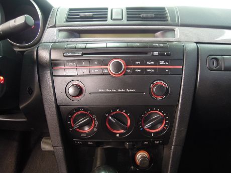 Mazda 馬自達 馬3S 照片6