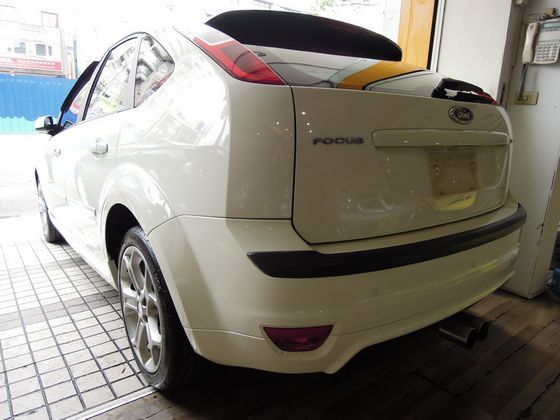 Ford 福特 Focus 2.0 照片10