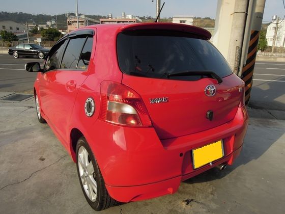 Toyota豐田 Yaris 照片10