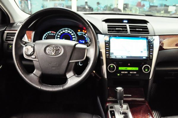 13 CAMRY 2.0 黑 照片3