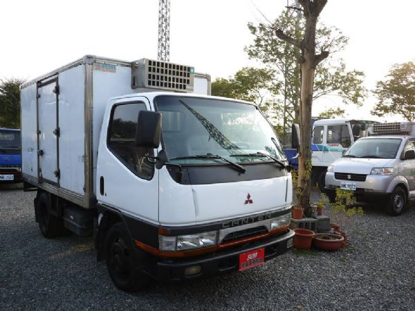 (已收訂)6輪 冷凍車廂車況良好  照片2