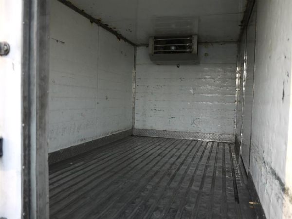 (已收訂)6輪 冷凍車廂車況良好  照片4