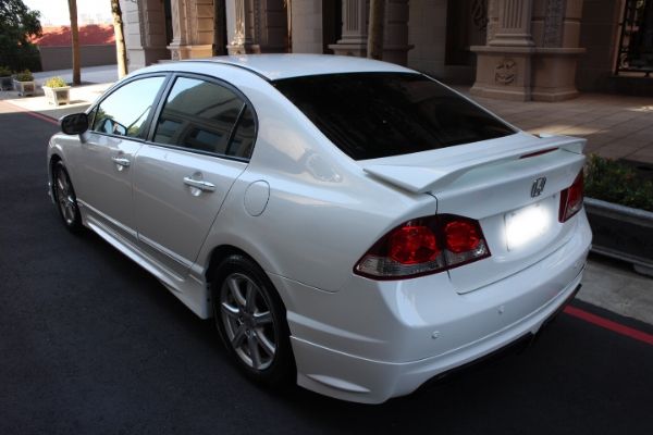 2009年Honda K12 白色 照片2