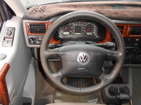 VW 福斯 T4 VR6  照片6