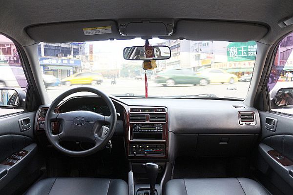 豐田 premio 富士康汽車 照片5