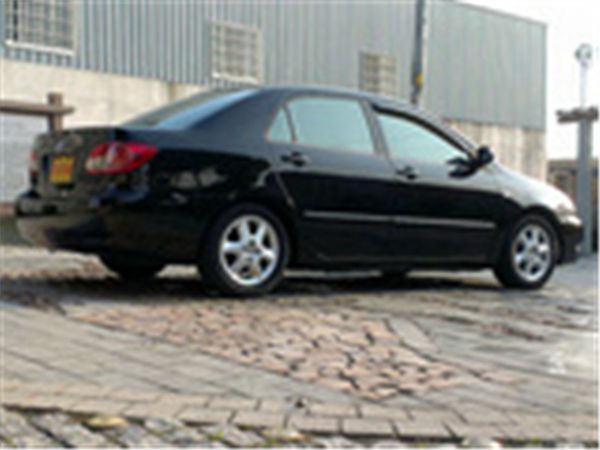 TOYOTA 豐田 Altis 照片2