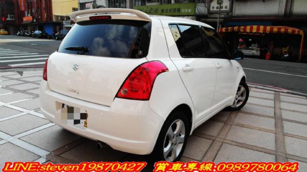 可愛有型中性外型省油小車SUZUKI  照片4