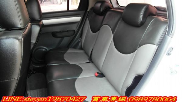 可愛有型中性外型省油小車SUZUKI  照片6